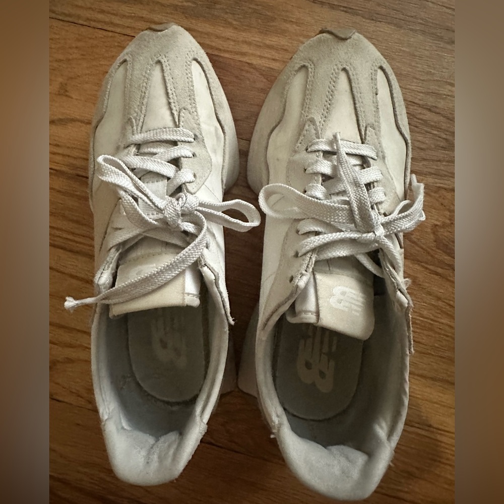 New Balance 327 Cream and Light Gray Sneakers - Picture 3 of 4